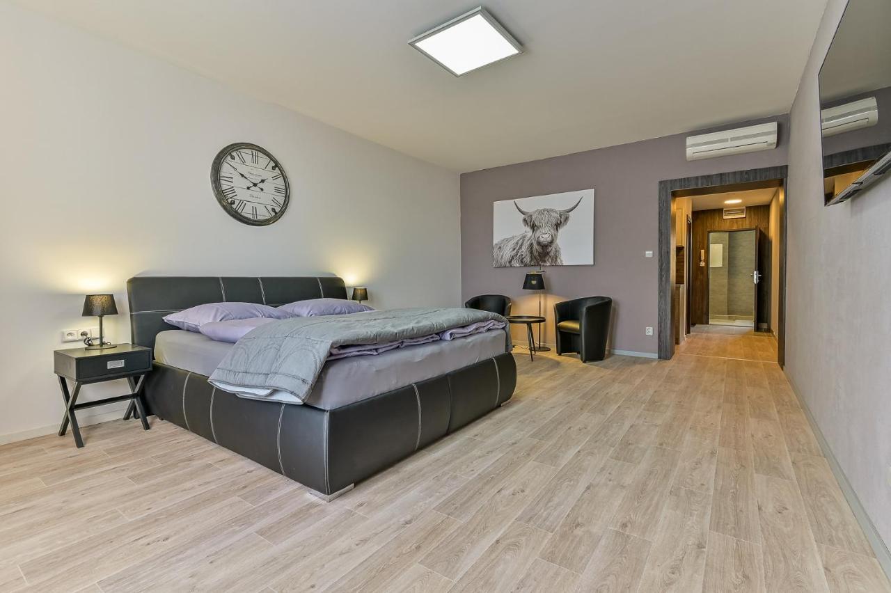 Hotel Stracena City Οστράβα Εξωτερικό φωτογραφία